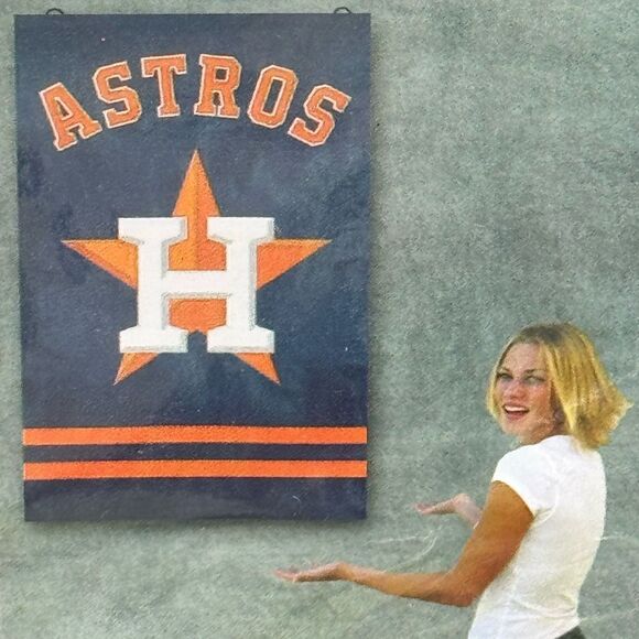 MLB Houston Astros 28" x 44" Embellish Double-Sided House Flag New in Package - Picture 1 of 3